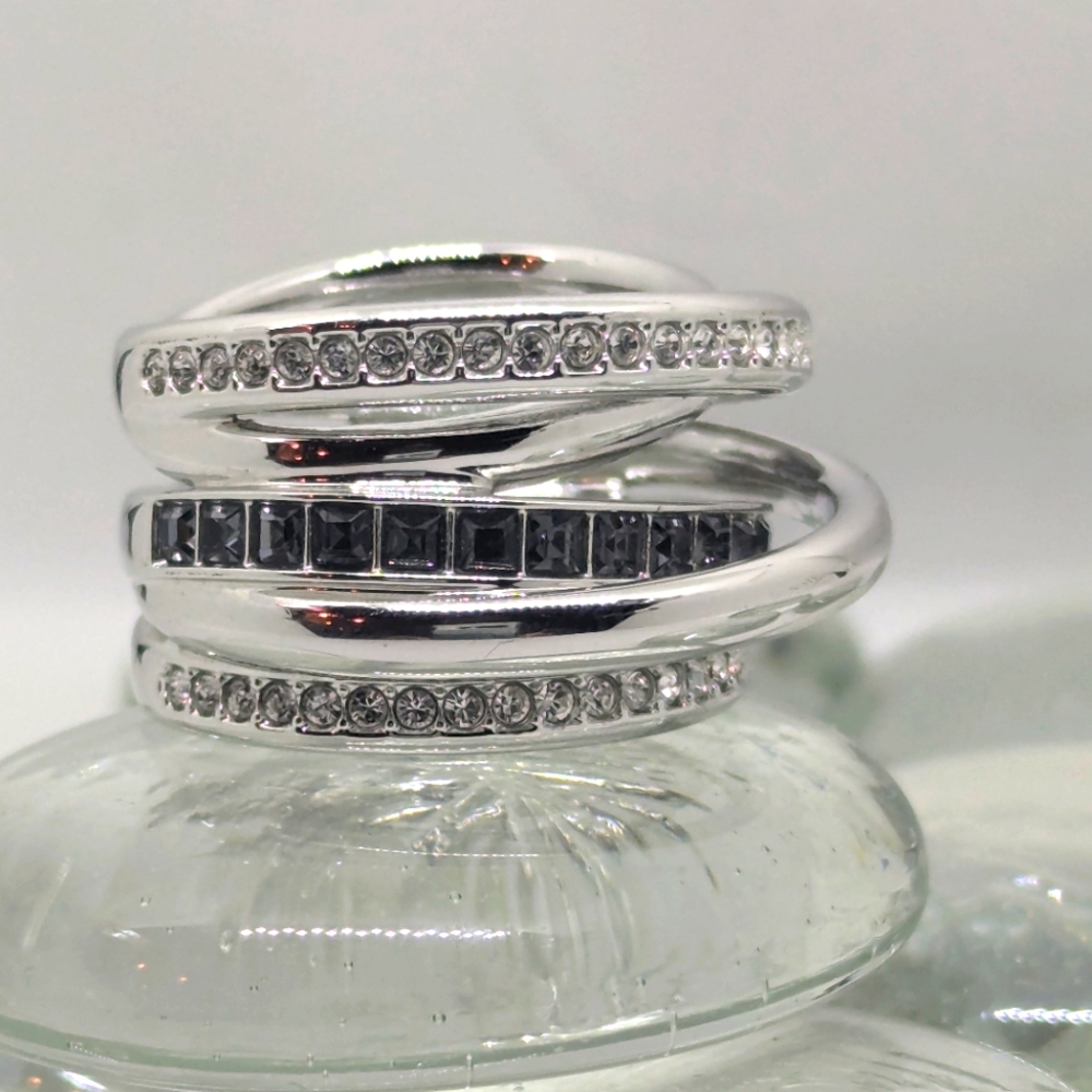 Swarovski Dynamic Crystal Ring